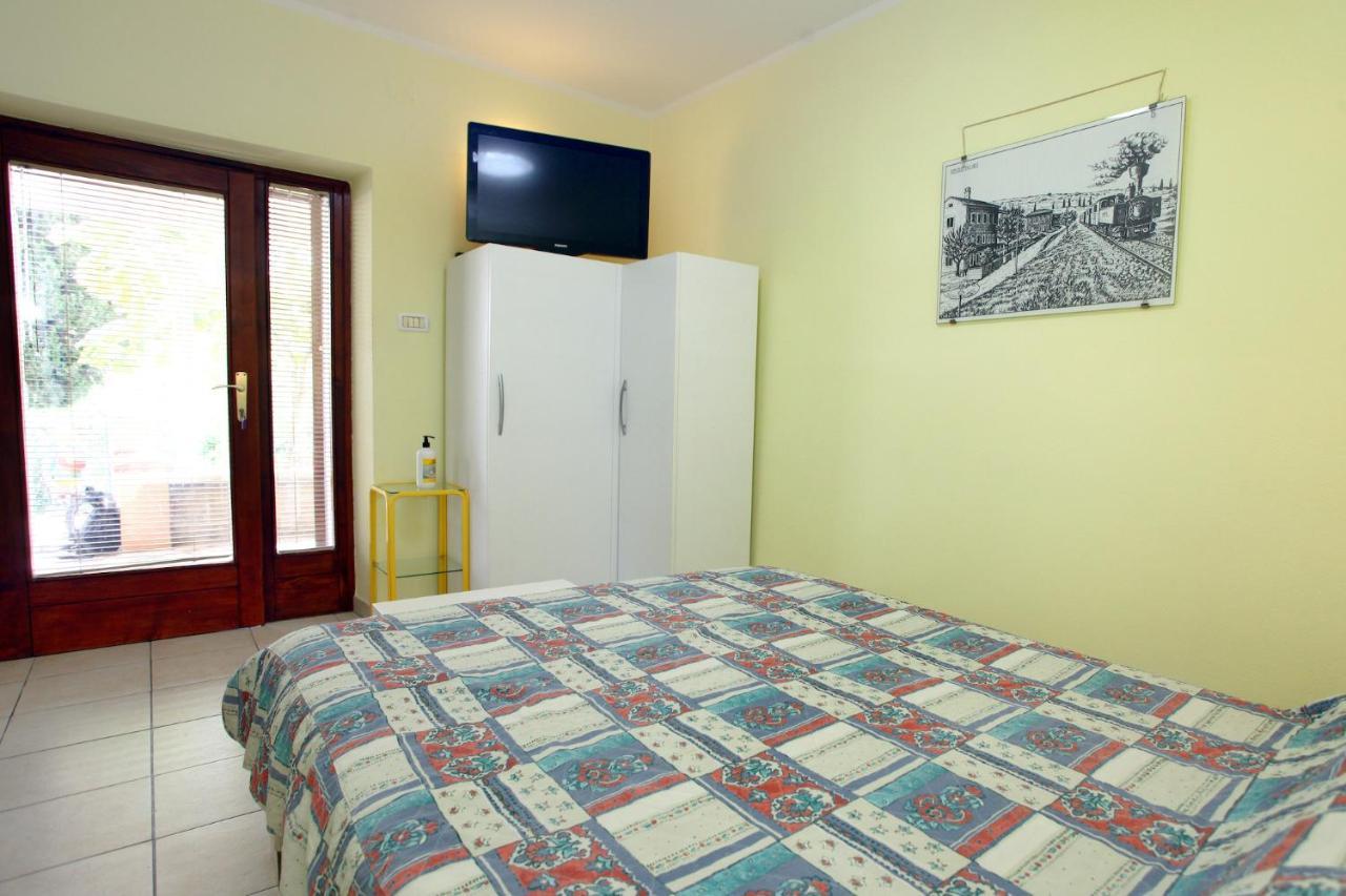 Dino Studio And Room Apartments Порторож Екстер'єр фото